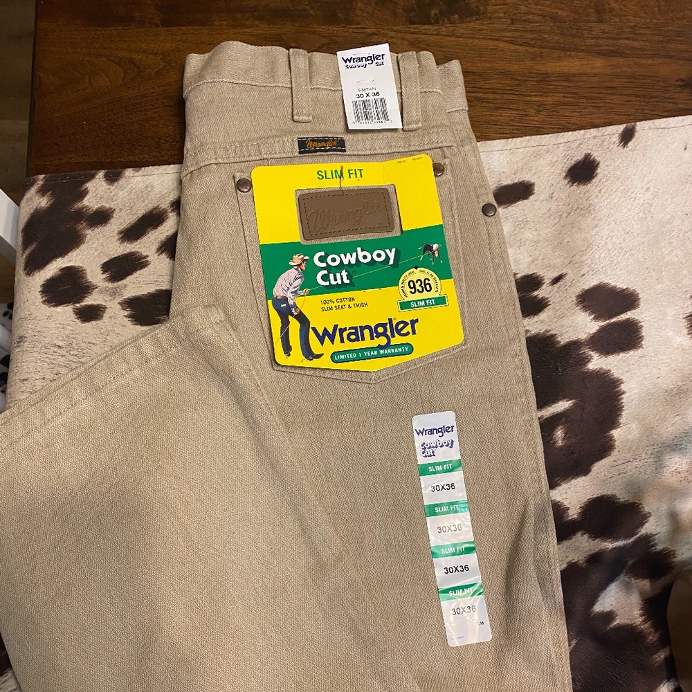Tan jeans Wrangler slim fit cowboy cut